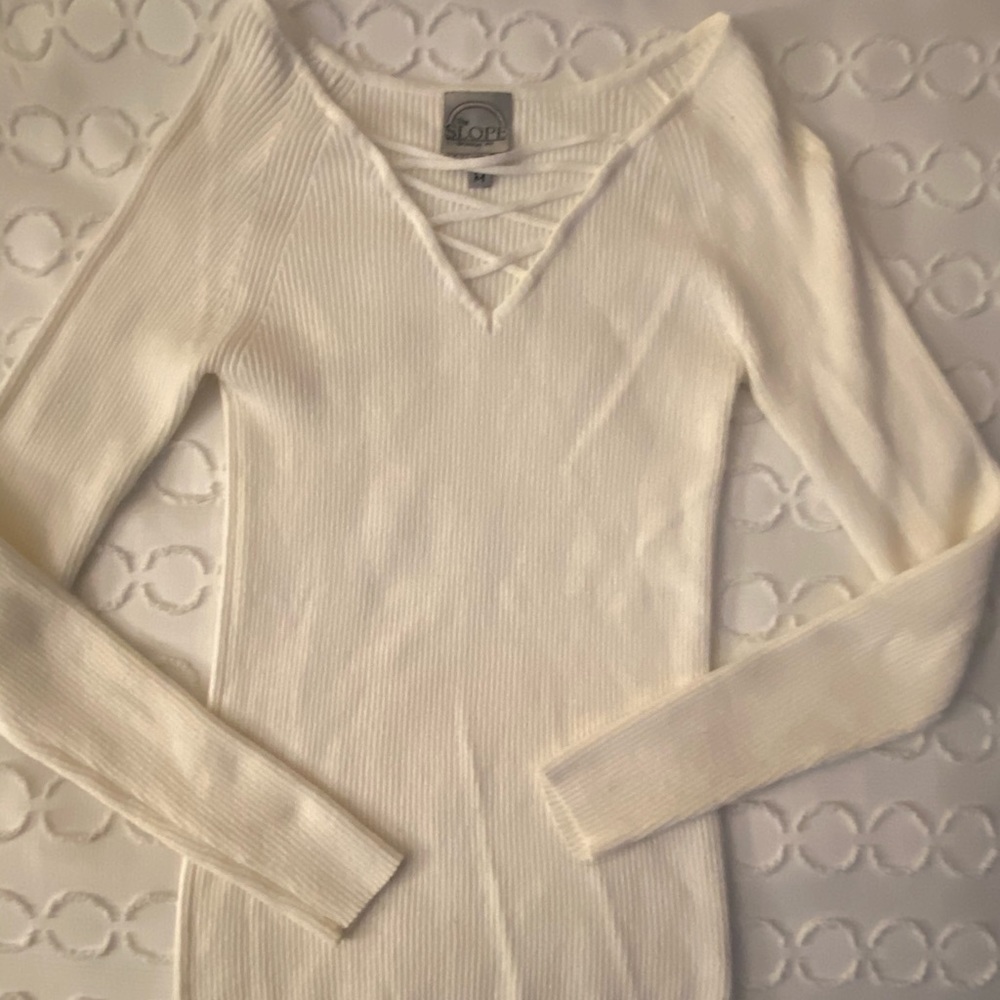 White Long sleeve Top